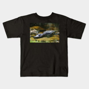 Large Gator in a Pond Kids T-Shirt